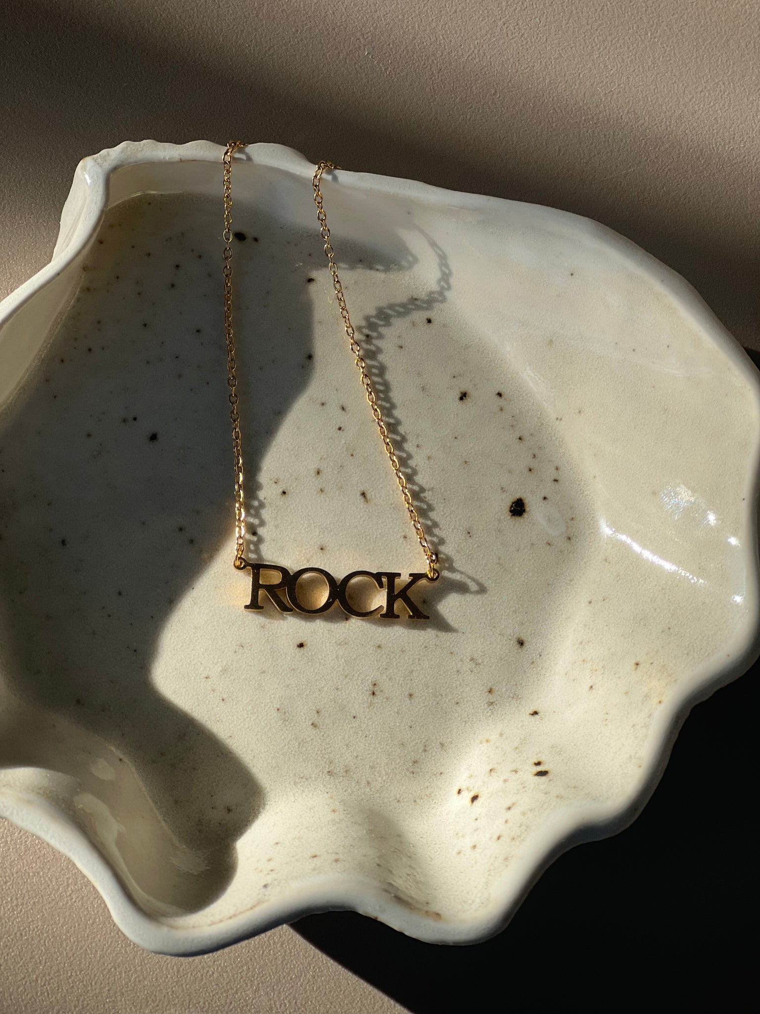 ROCK - halskæde - forgyldt