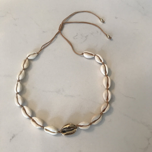 Shell Necklace - White/Gold