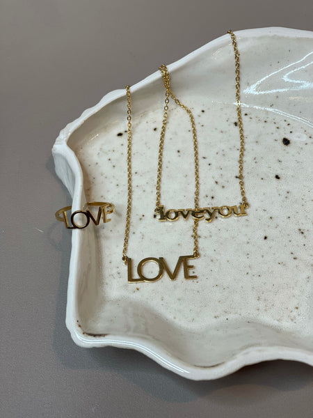 " I LOVE YOU" necklace - forgyldt